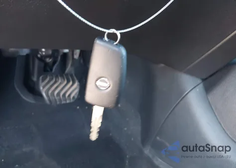 2016 Nissan Rogue S z USA, uszkodzony, nr VIN KNMAT2MV0GP608910